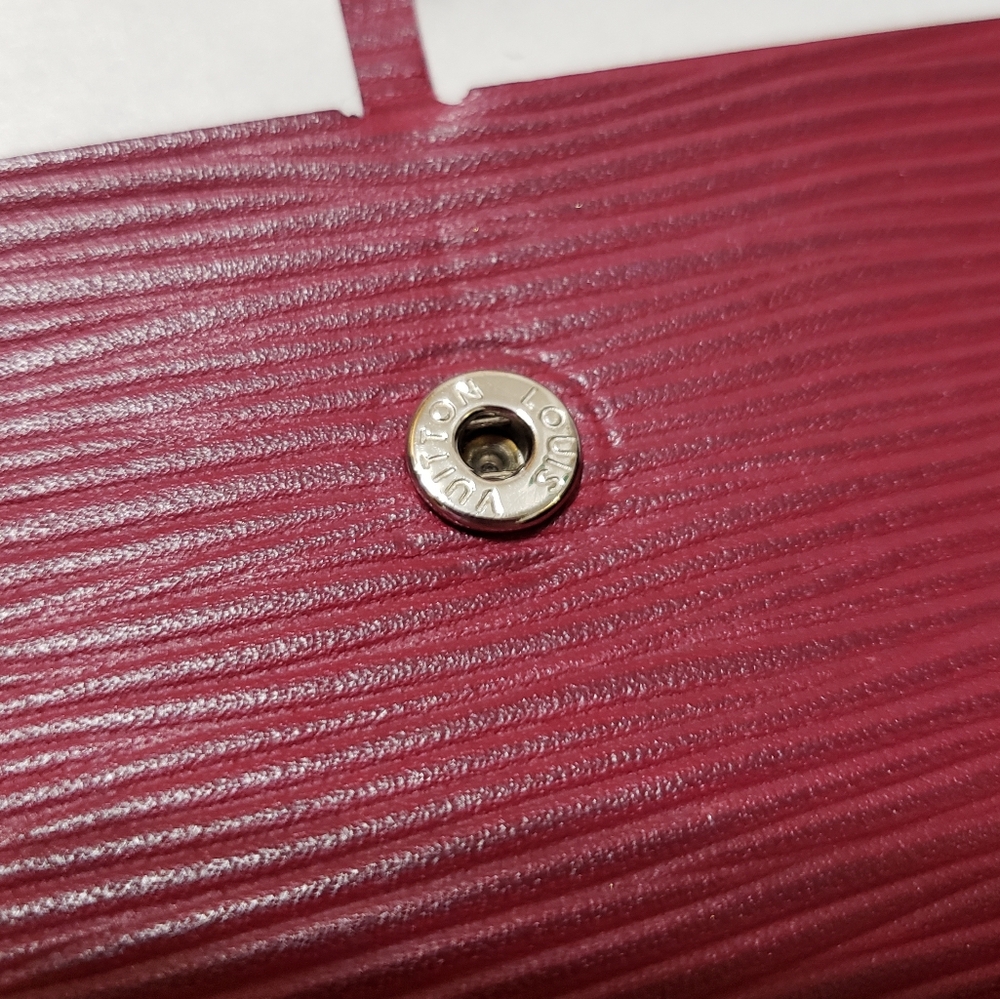 Christmas SALE Auth. Great Condition Louis Vuitton Emilie Fuschia Long Wallet - Picture 9 of 10